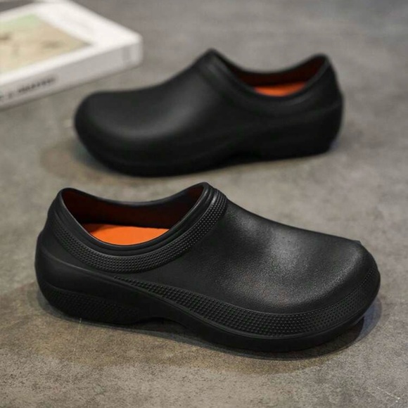 Men’s Chef Work Shoes | Non-Slip Waterproof Clogs Black - Picture 2 of 7